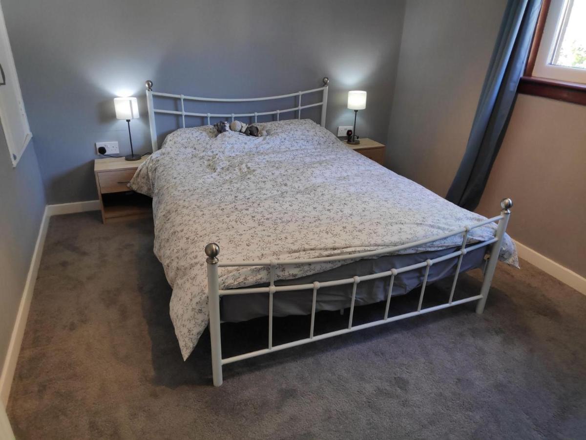 Lovely 2Bd Flat In Picturesque Limekilns Fife Bagian luar foto